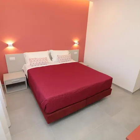 Bed & Breakfast Maison Nanà 4*