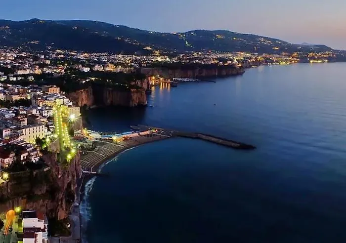 Maison Nanà Alojamento de Acomodação e Pequeno-almoço Sorrento