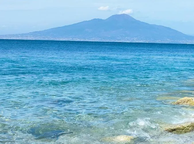 Alojamento de Acomodação e Pequeno-almoço Maison Nanà Sorrento